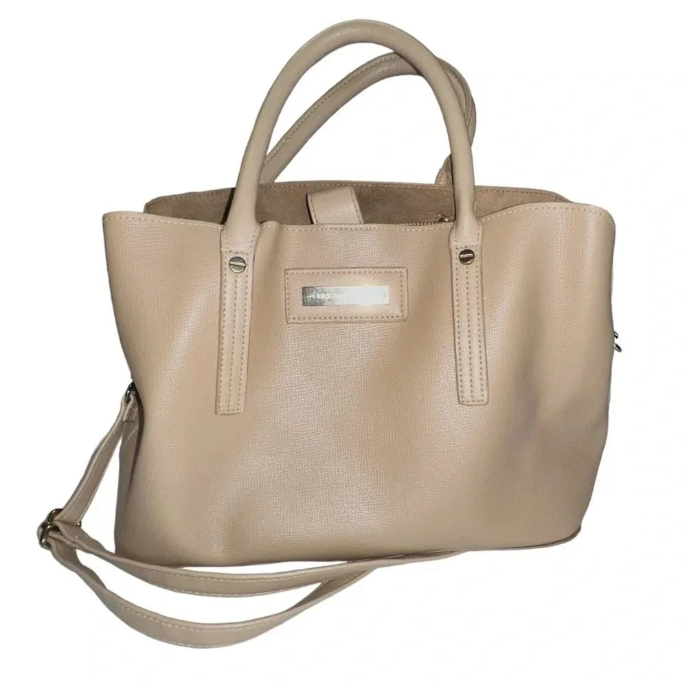 Christian Siriano neutral minimalist tan spacious tote‎ handbag w/shoulder strap